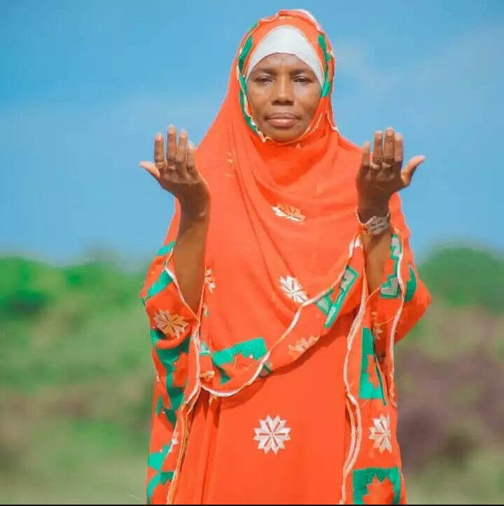 «Nikikufa kesho, nusu ya mali yangu ni yako», message émotionnel Diamond Platnumz à sa mère 2
