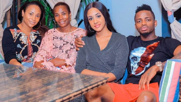 Diamond Platnumz ne se mariera jamais tant que sa mère vivra 1