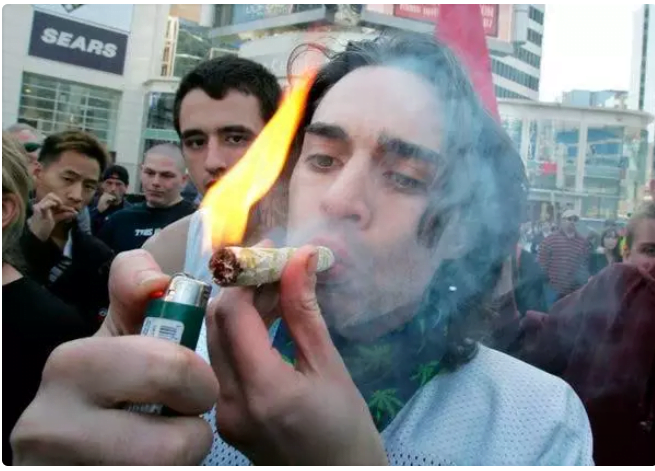 5 choses que personne ne vous dira sur le fait de fumer de la marijuana. 1